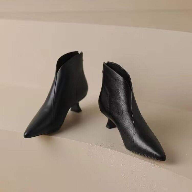 Bottines chics à talons chaton