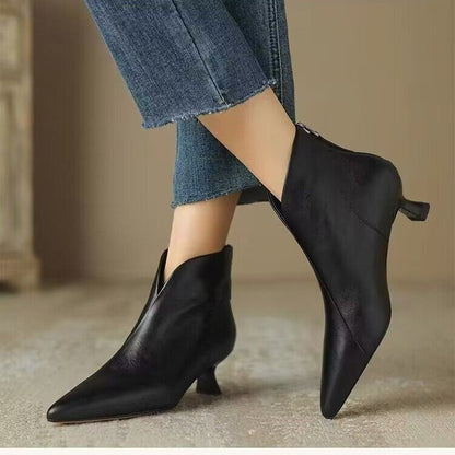 Bottines chics à talons chaton