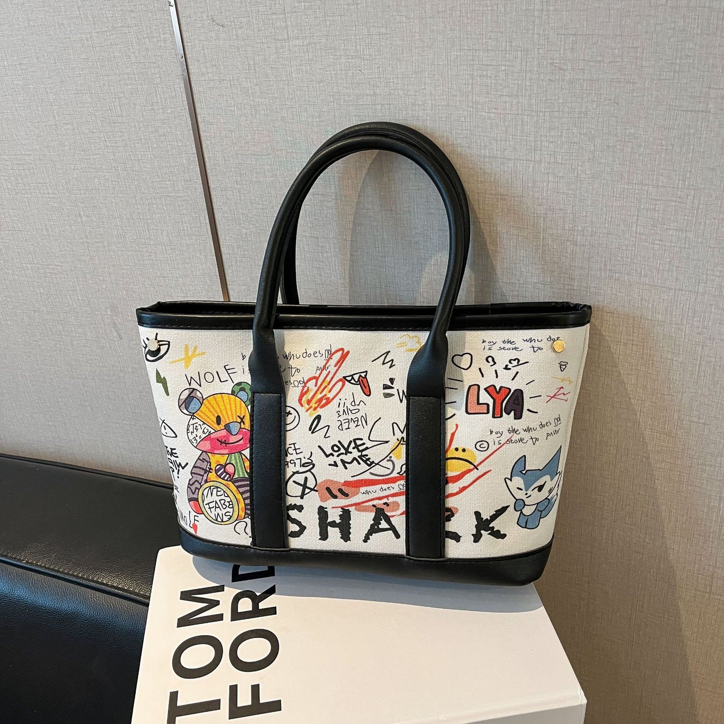 Womens Stylish Personalized Graffiti Crossbody Bag