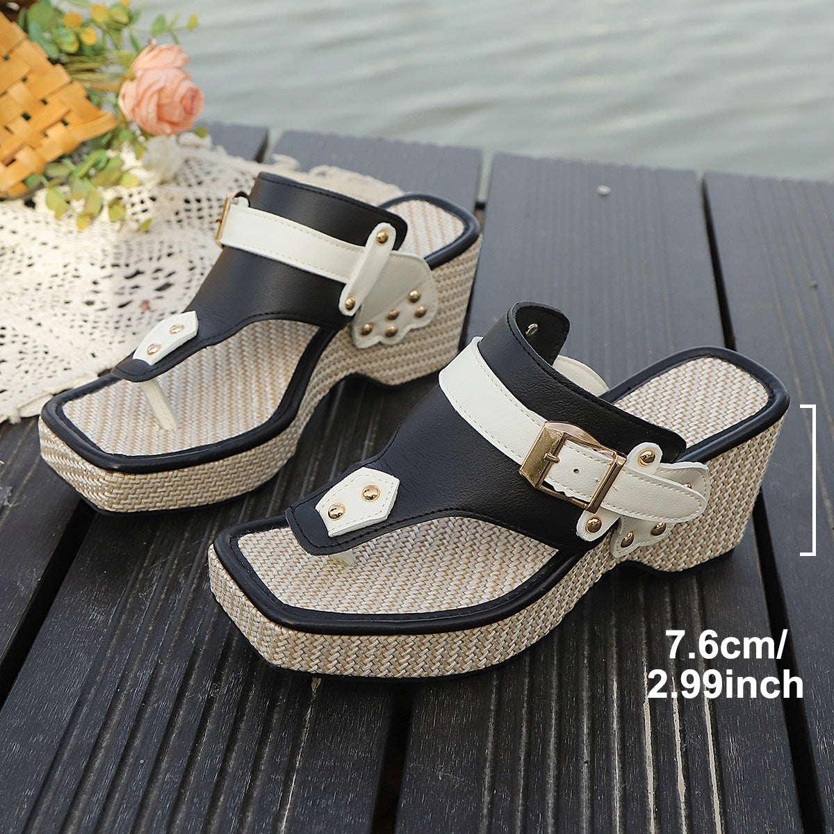 Mules boucle ardillon métallique