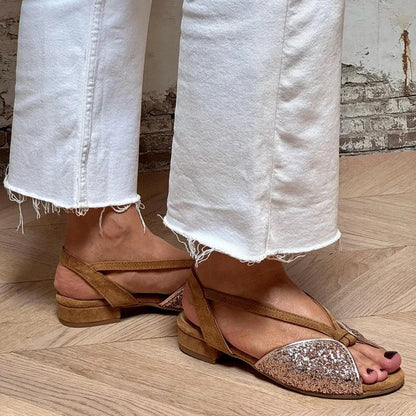 Sandales peep-toe avec paillettes brodées
