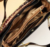 Cabas en cuir clouté élégant et tendance