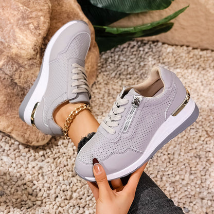 Chaussures avec talon compensé mi-haut