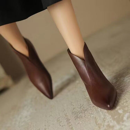 Bottines chics à talons chaton
