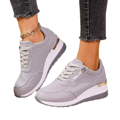 Chaussures avec talon compensé mi-haut